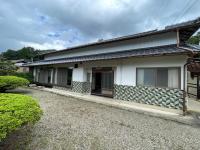 弥栄町等楽寺　蔵のある和風住宅